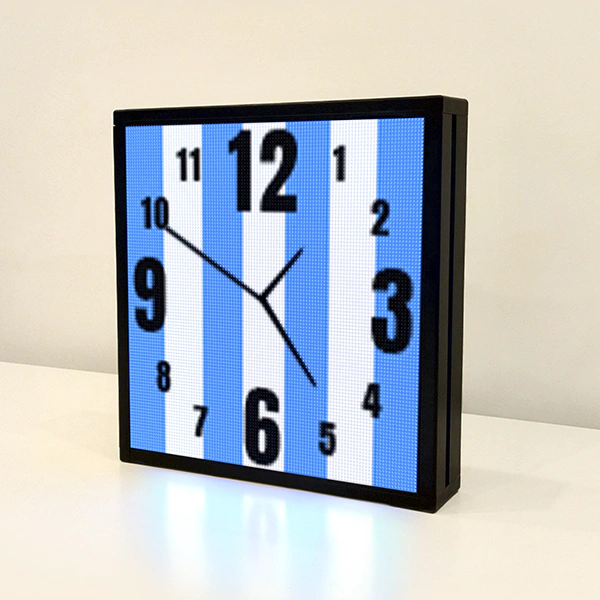 Reloj led de agujas digital bandera de club de futbol camiseta Racing 32x32 vista perfil