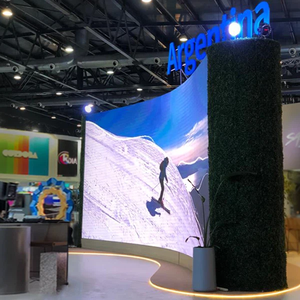 3 Expo fit Unidigital Curva P2,5 15x8 64x48 Argentina (12) version4