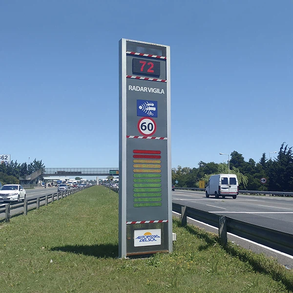 Totem-carteles-led-vialidad-radar-de-velocidad-inteligente-seguridad-prevencion