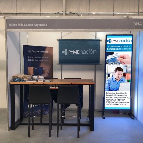 feria-banco-banner-stand