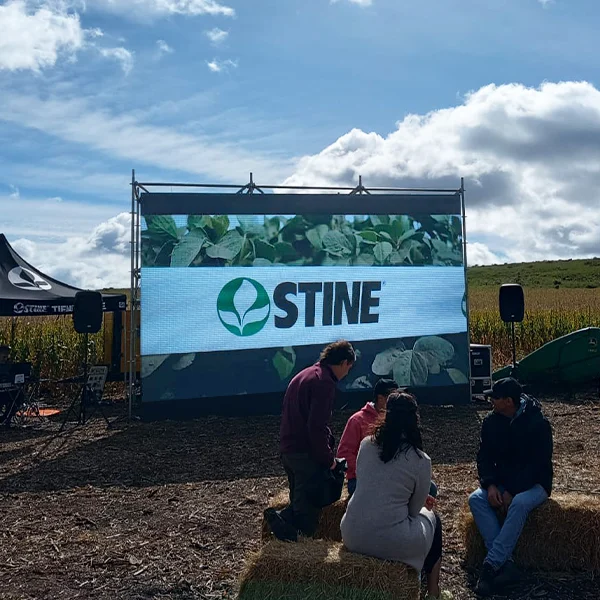 pantalla-exterior-truss-evento-cambo