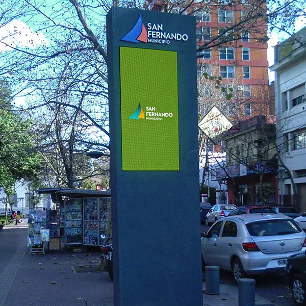 totem-exterior-municipios-publicitario