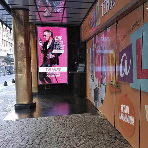 Pantalla-interior-extrabrillo-entretenimiento-Teatro-Maipo