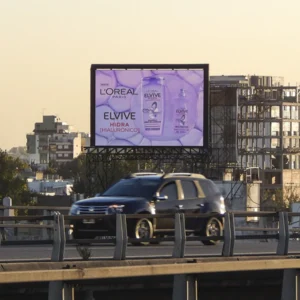 Pantallas led para venta de publicidad Multiled vía pública Alto impacto visual y llegada al público masivo