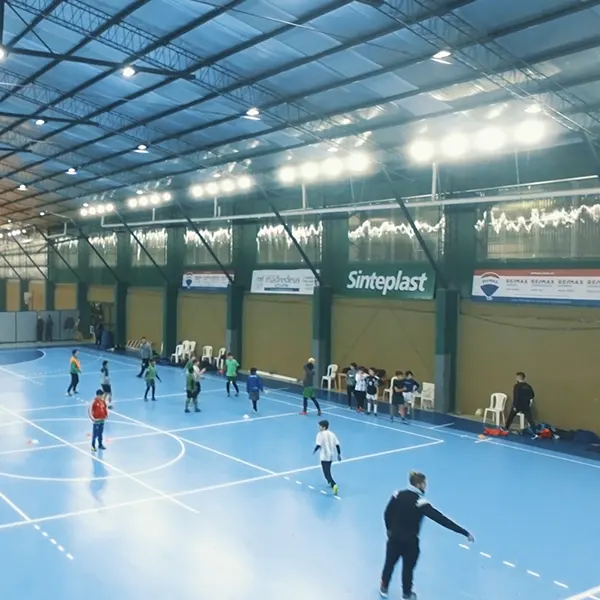 Iluminación en estadio